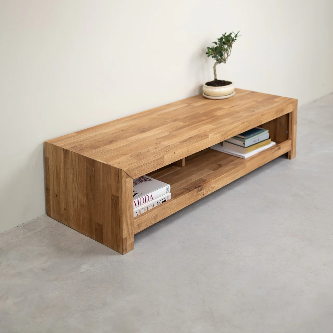 Mueble de TV de madera maciza de roble Kaira | NordicStory - Image 3