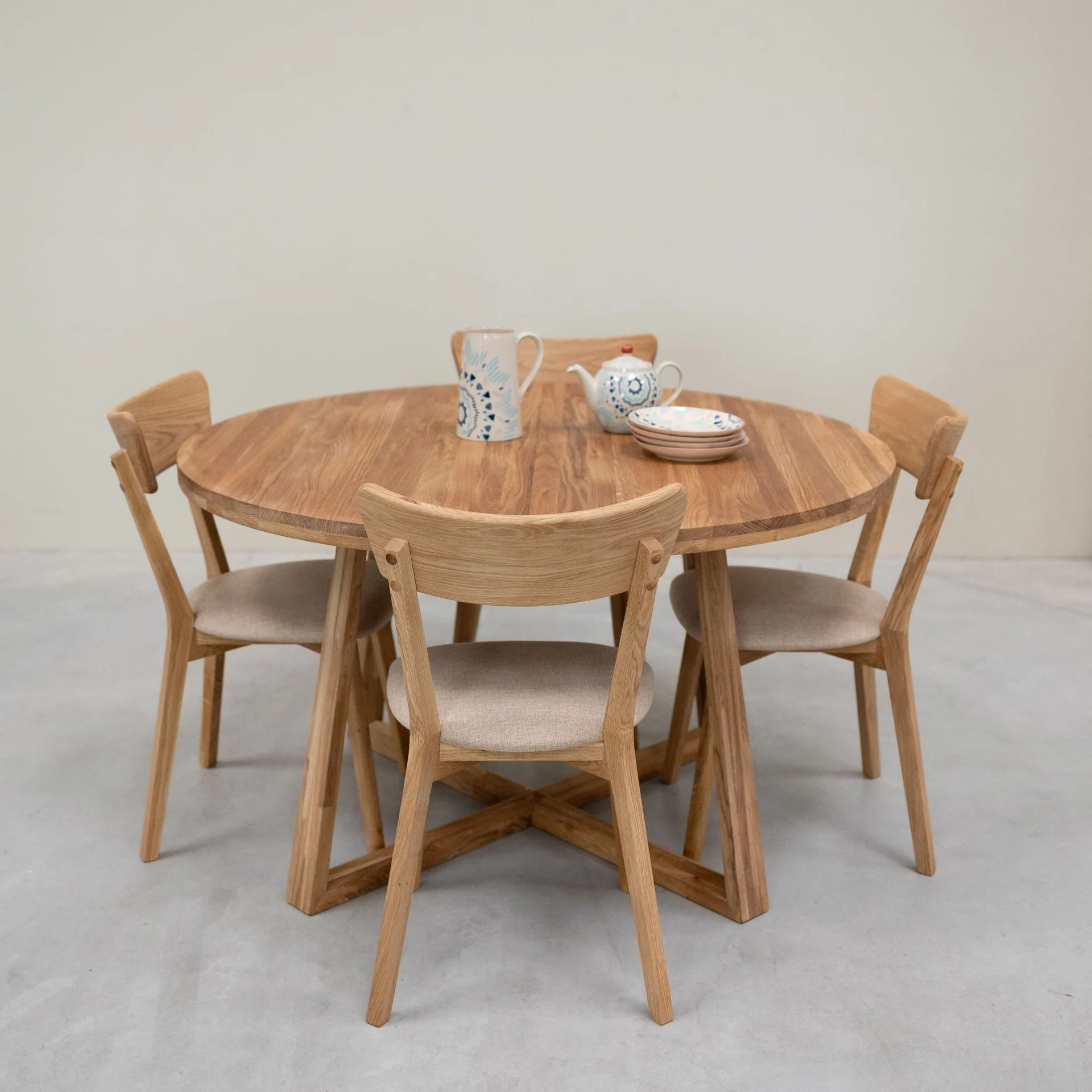 Pack de 2 o 4 Sillas de Comedor de Madera Maciza de Roble Diana Beige | NordicStory - Image 4