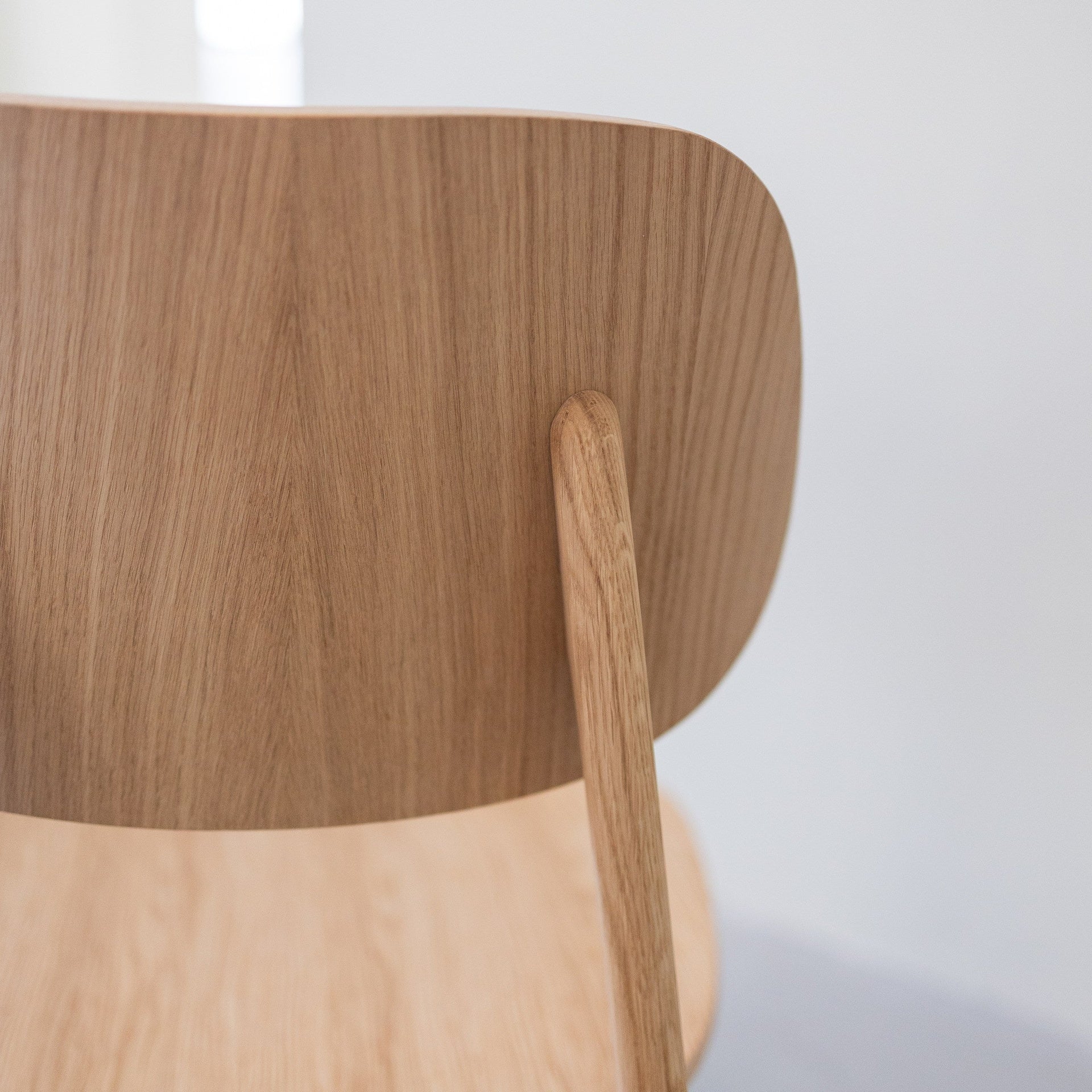 Pack de 2 o 4 Sillas de Comedor Varde, Estructura de Madera Maciza de Roble | NordicStory - Image 5