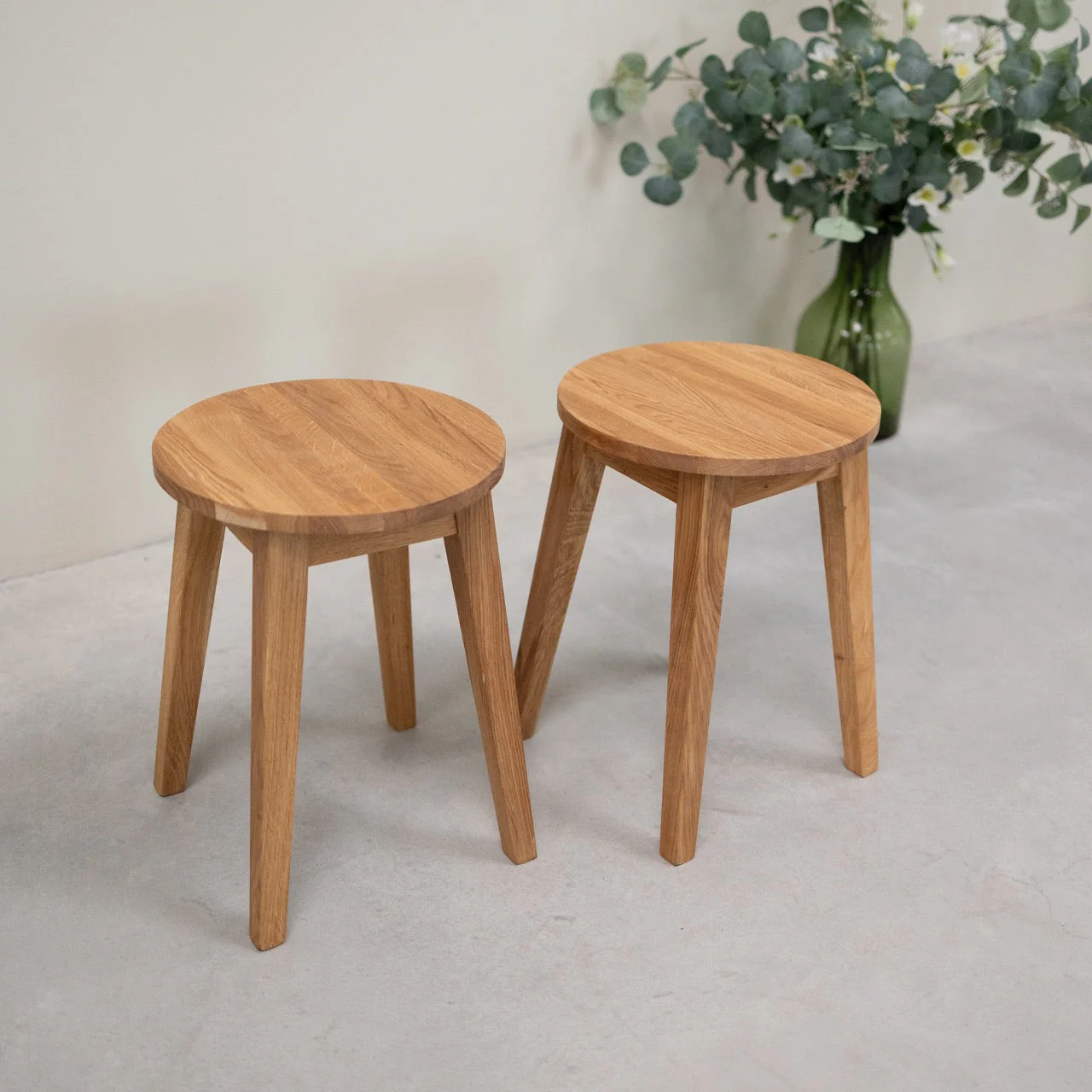 Pack de 2 o 4 Taburetes de Comedor de Madera Maciza de Roble Diana | NordicStory - Image 4