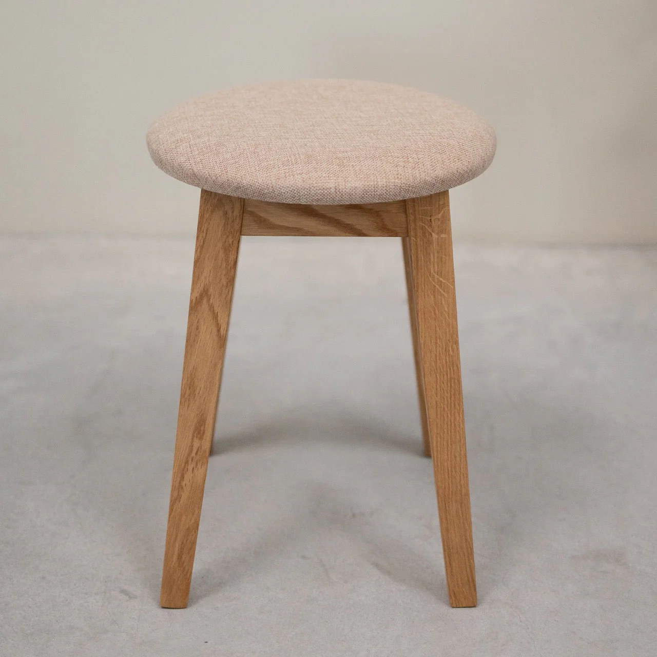 Pack de 2 o 4 Taburetes de Comedor de Madera Maciza Diana, tapizado | NordicStory - Image 9