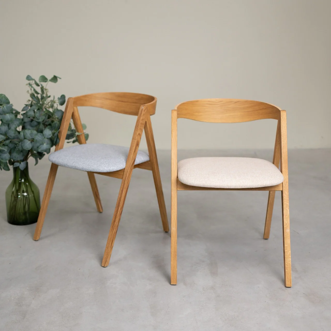 Pack de 2 o 4 Sillas de Comedor de Madera Maciza de Roble Oscar, tapizado | NordicStory - Image 19