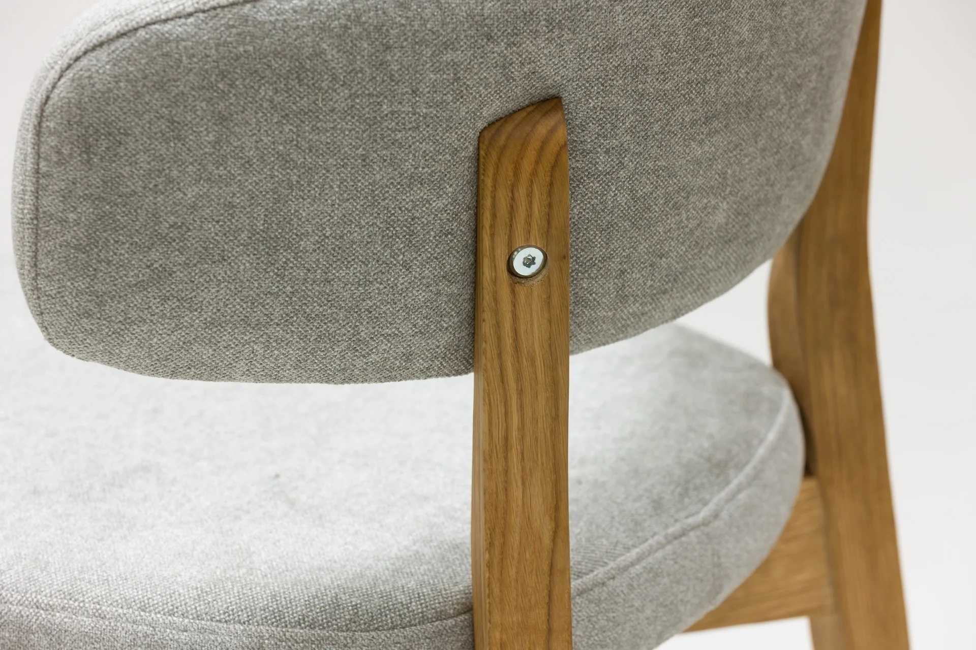 Pack de 2 o 4 Sillas de Comedor de Madera Maciza de Roble Claus, tapizado Gris o Marron | NordicStory - Image 10