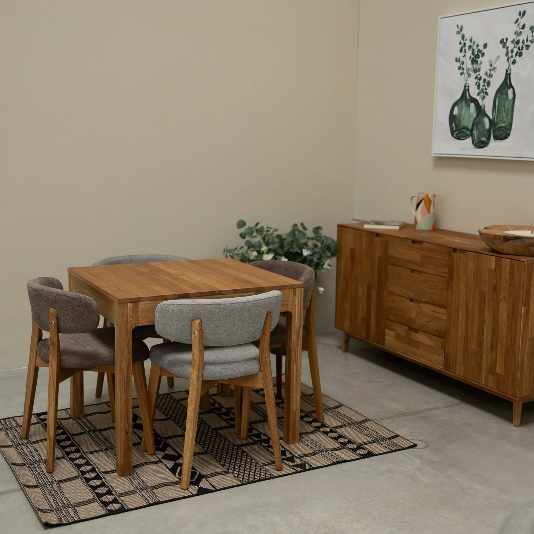 Pack de 2 o 4 Sillas de Comedor de Madera Maciza de Roble Claus, tapizado Gris o Marron | NordicStory - Image 15