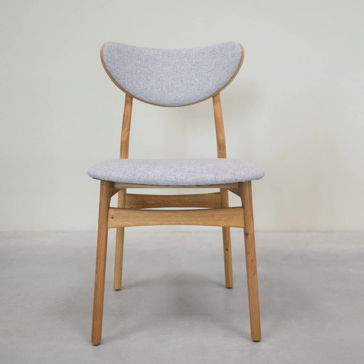 Pack de 2 o 4 Sillas de Comedor de Madera Maciza de Roble Maxwell, tapizado | NordicStory - Image 12