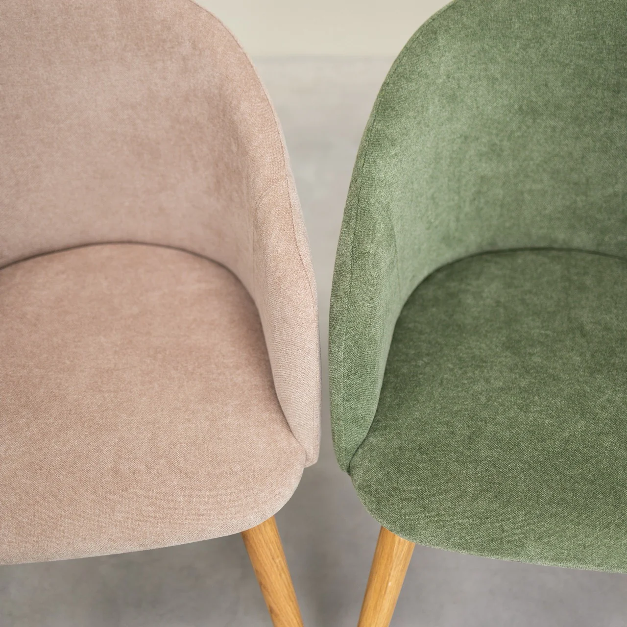 Sillón de roble macizo Ana com tapizado | NordicStory - Image 24