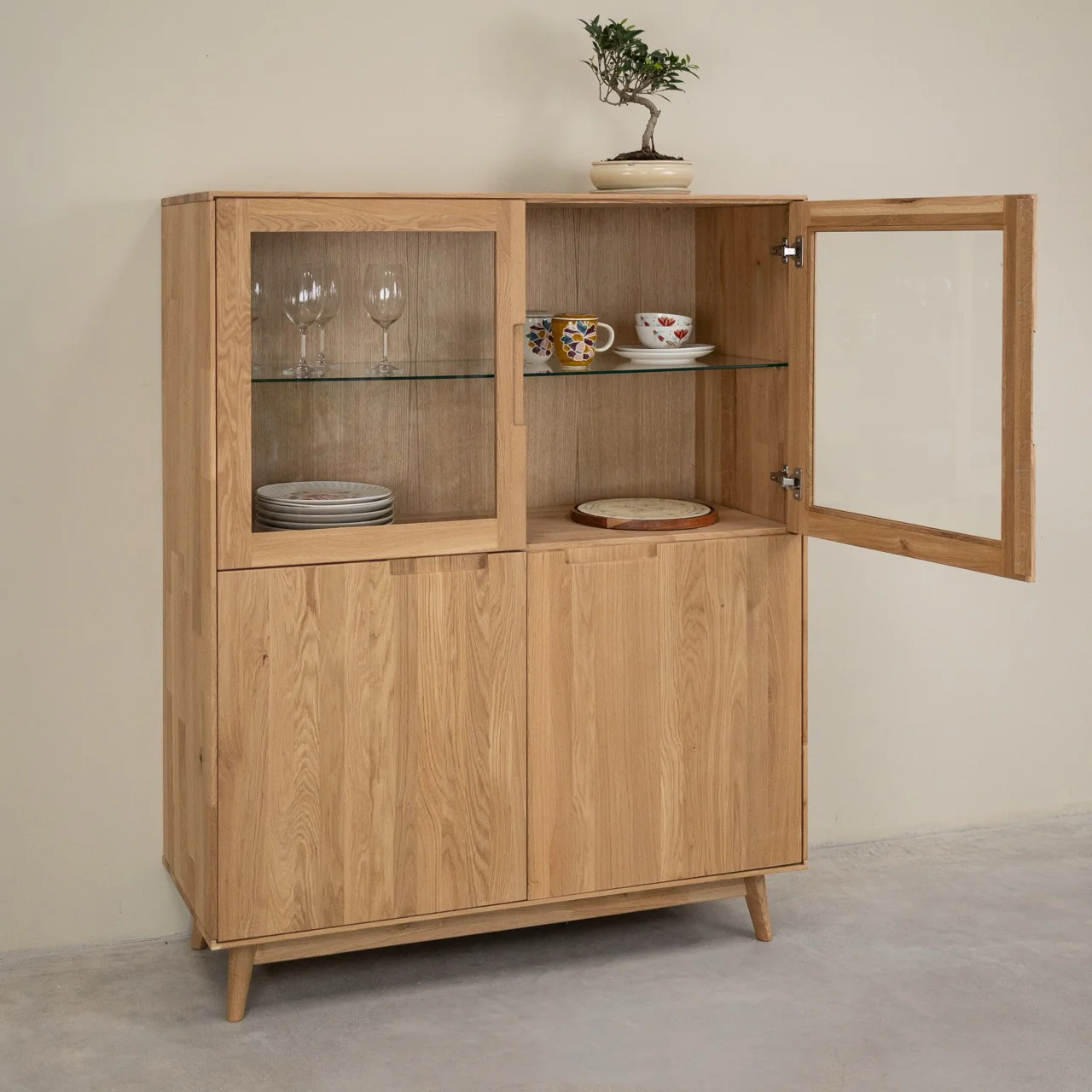 Vitrina de madera maciza roble Escandi Atelier | NordicStory - Image 3